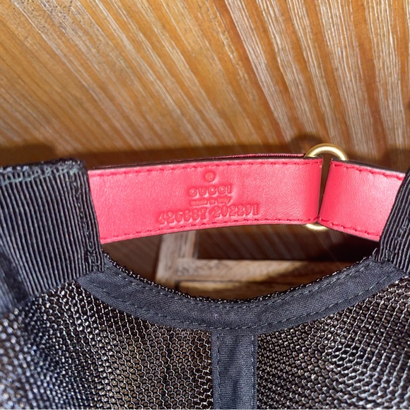 NWT Gucci “Guccy” Logo Moon/Star Print Baseball Hat - Red (L) - Discontinued - Picture 9 of 14